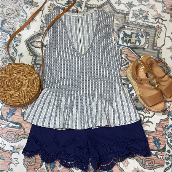 Spring Outfit Bundle🔥🔥🔥 - Picture 1 of 7